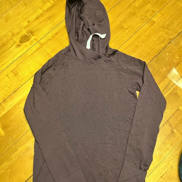 Lululemon NWOT REST LESS HOODED LONG Sleeve size 6 - Picture 12 of 12